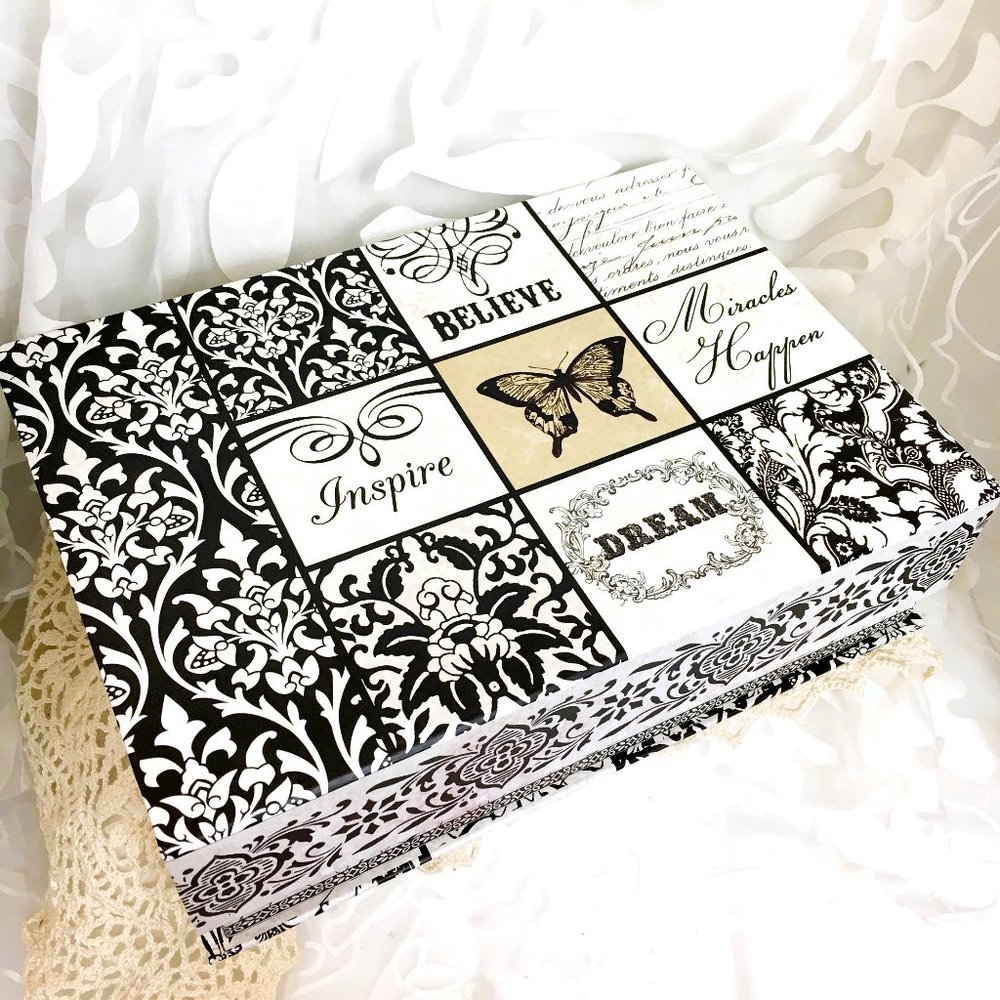 * Inspire Dream Believe Decorative Box Abbington Park EUC